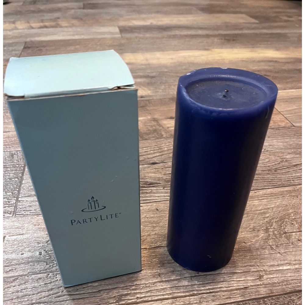 PartyLite Wild Blueberry 3x7 Pillar Candle Navy Blue Scented C37622